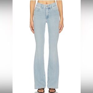 Good American Light Wash Flared Women Jeans